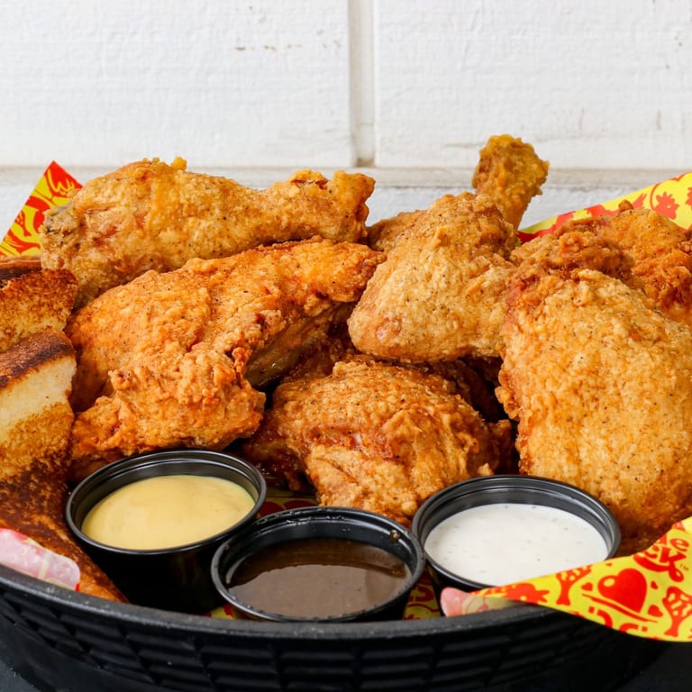 Branson Chicken House: Side Chick’s Top Chicken